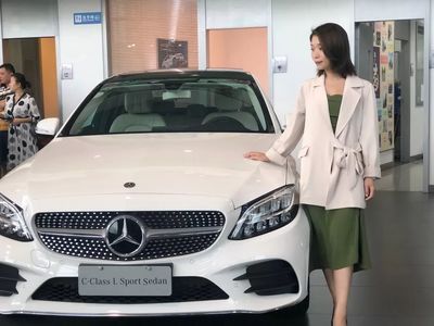 唯愛不可辜負(fù)丨從銷售顧問到奔馳車主的華麗轉(zhuǎn)身